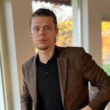 Олег Поддубных