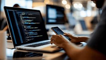 SEO-продвижение для eCommerce-разработчика: как за год вывести страницы услуг в ТОП-10 Google и увеличить трафик на 140%